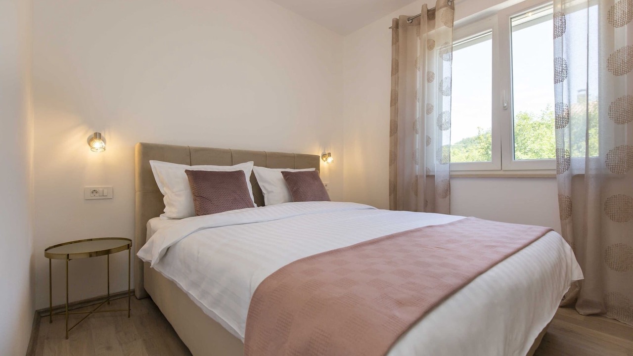 Photo of Bedroom in Ripenda Verbanci