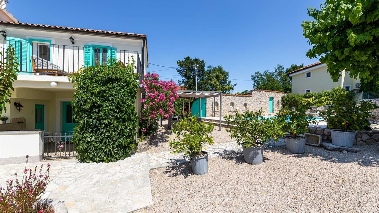 Photo of Outdoor in Rasopasno
