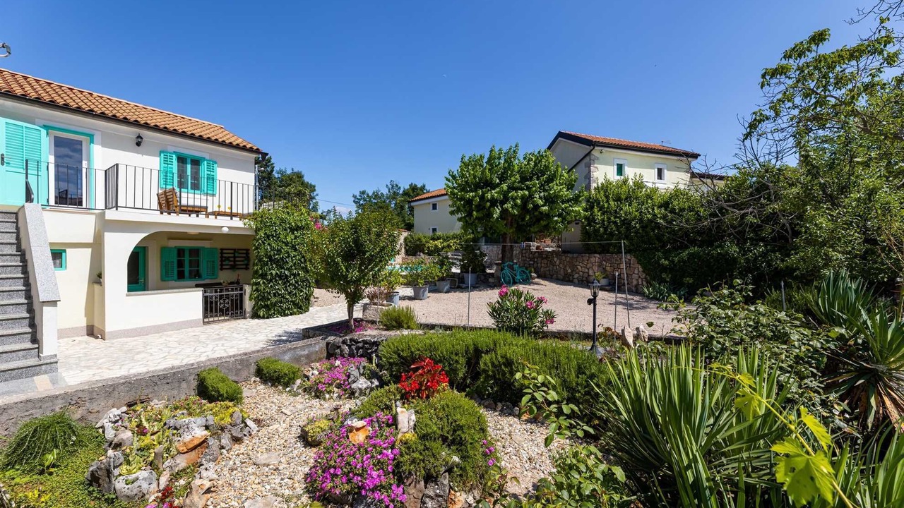 Photo of Outdoor in Rasopasno