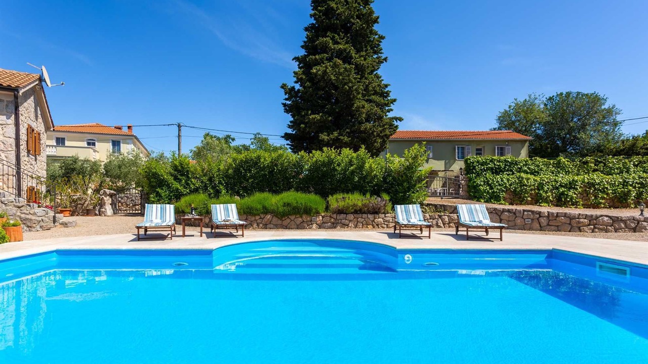 Photo of Outdoor in Rasopasno