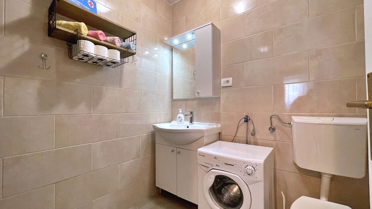 Photo of Bathroom in Silo