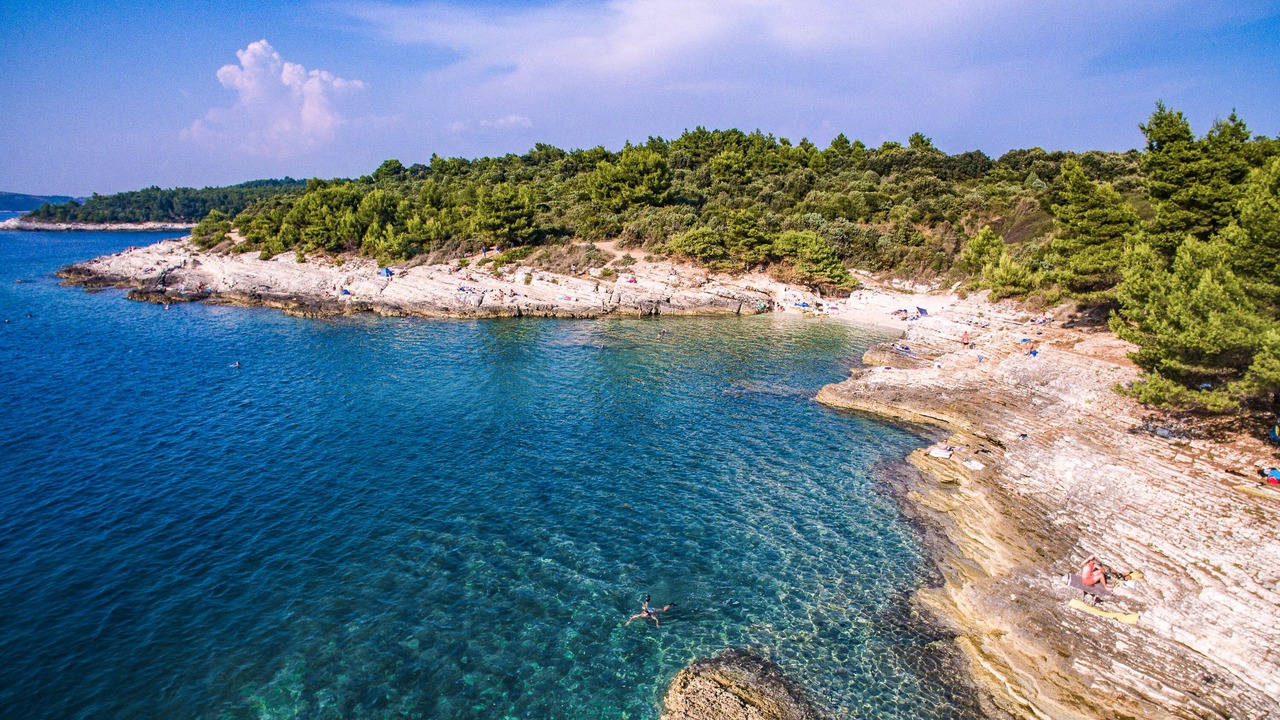 Photo of Outdoor in Vinkuran