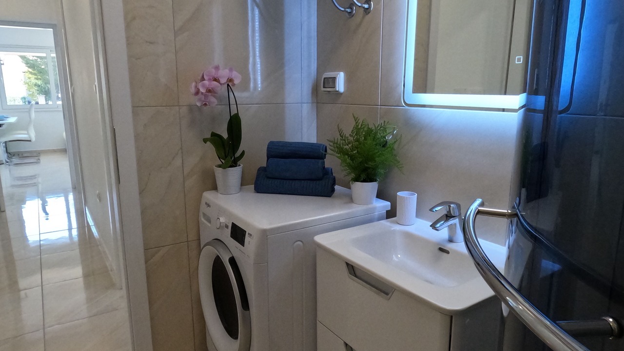 Photo of Bathroom in Vinkuran