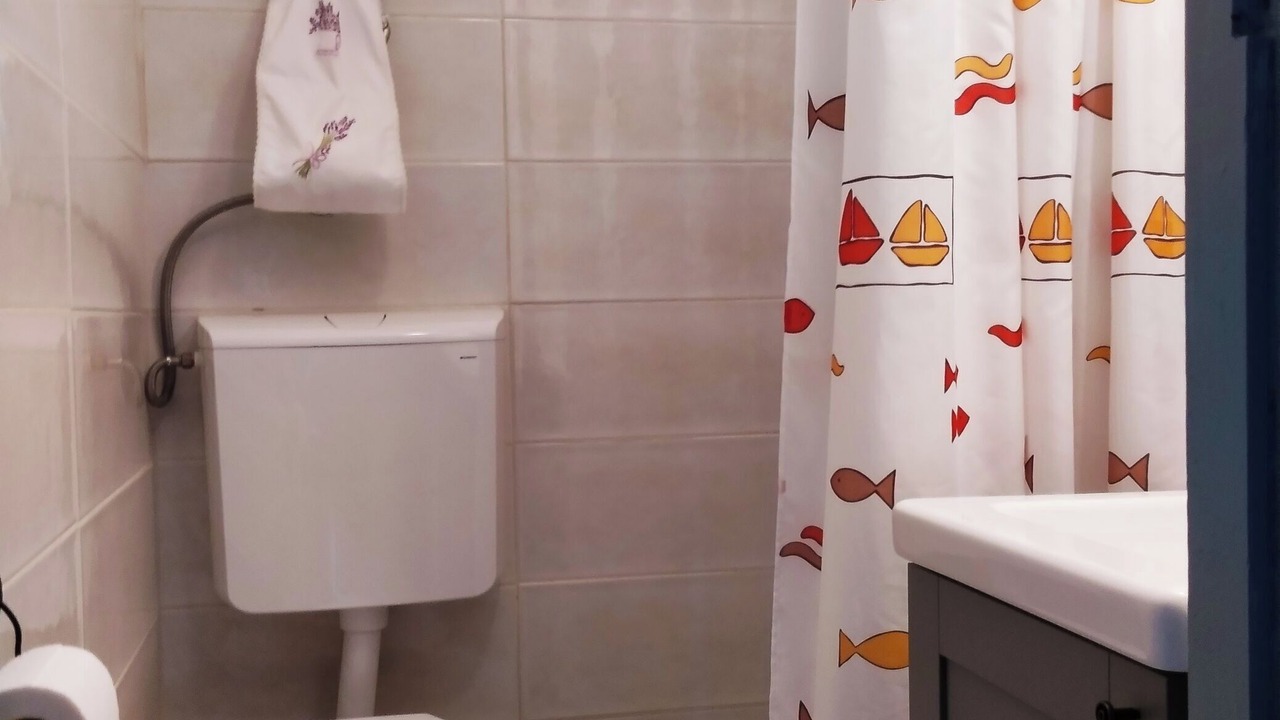 Photo of Bathroom in Slime