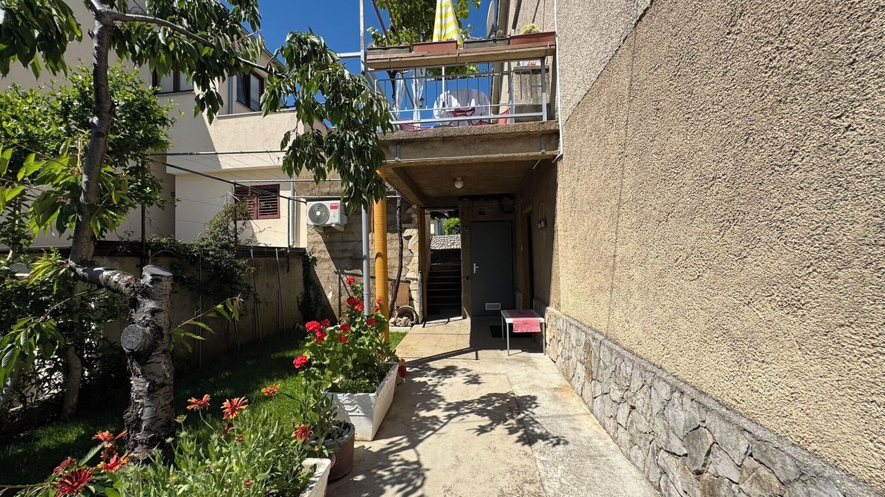 Photo of Outdoor in Silo