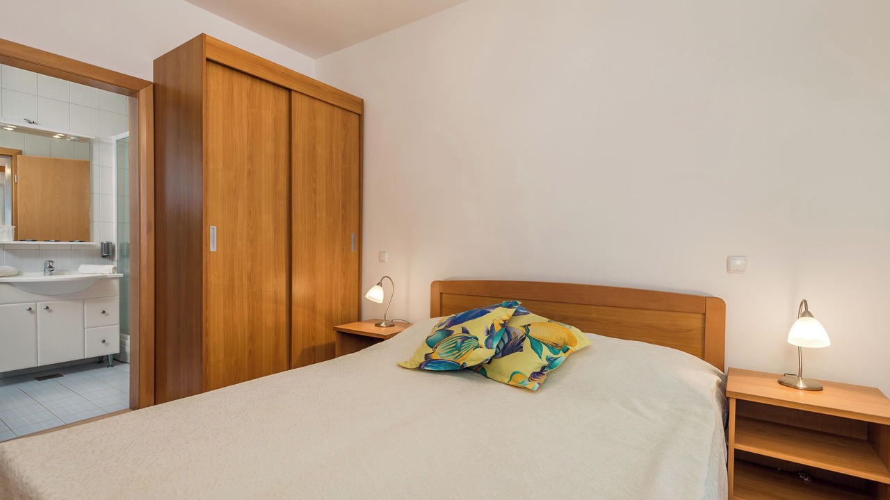 Photo of Bedroom in Kampor