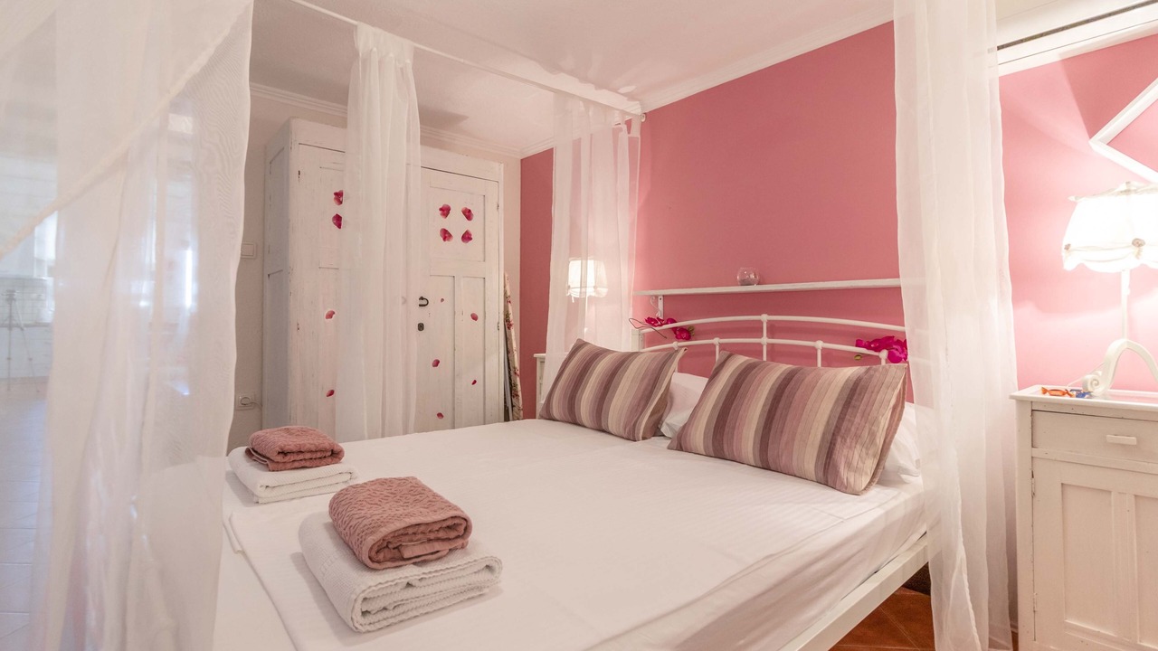 Photo of Bedroom in Banjol