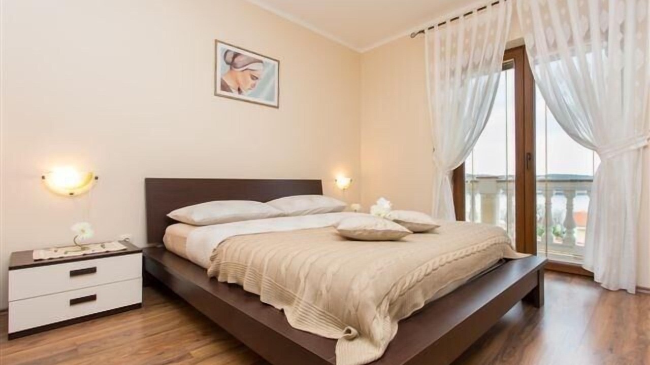 Photo of Bedroom in Soline
