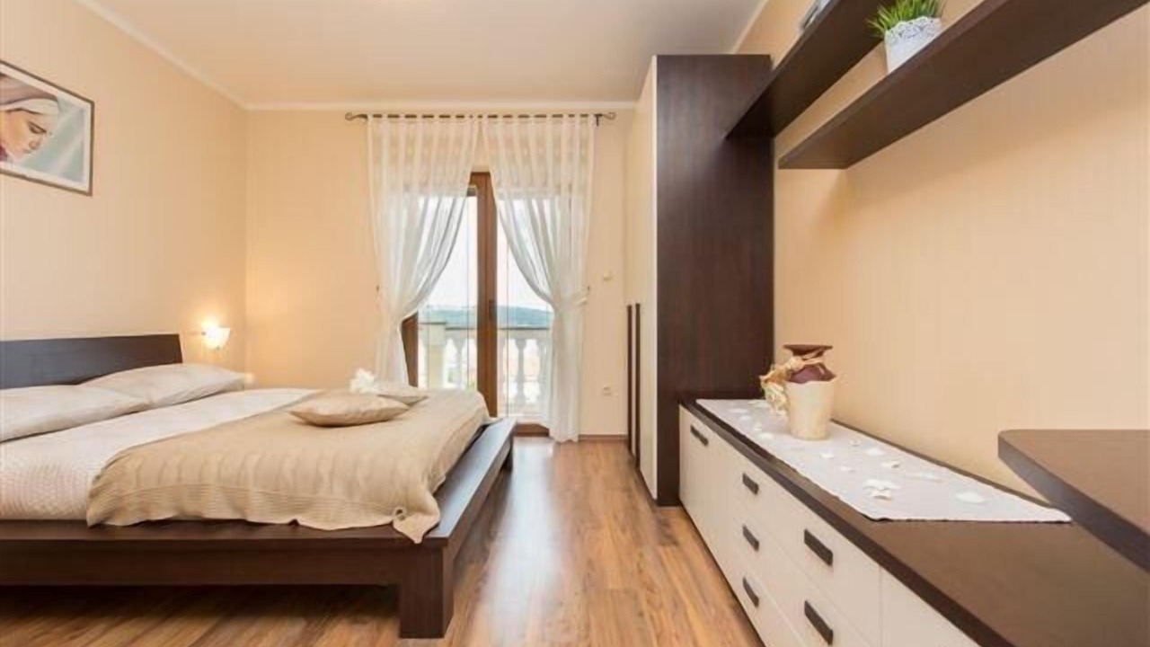 Photo of Bedroom in Soline