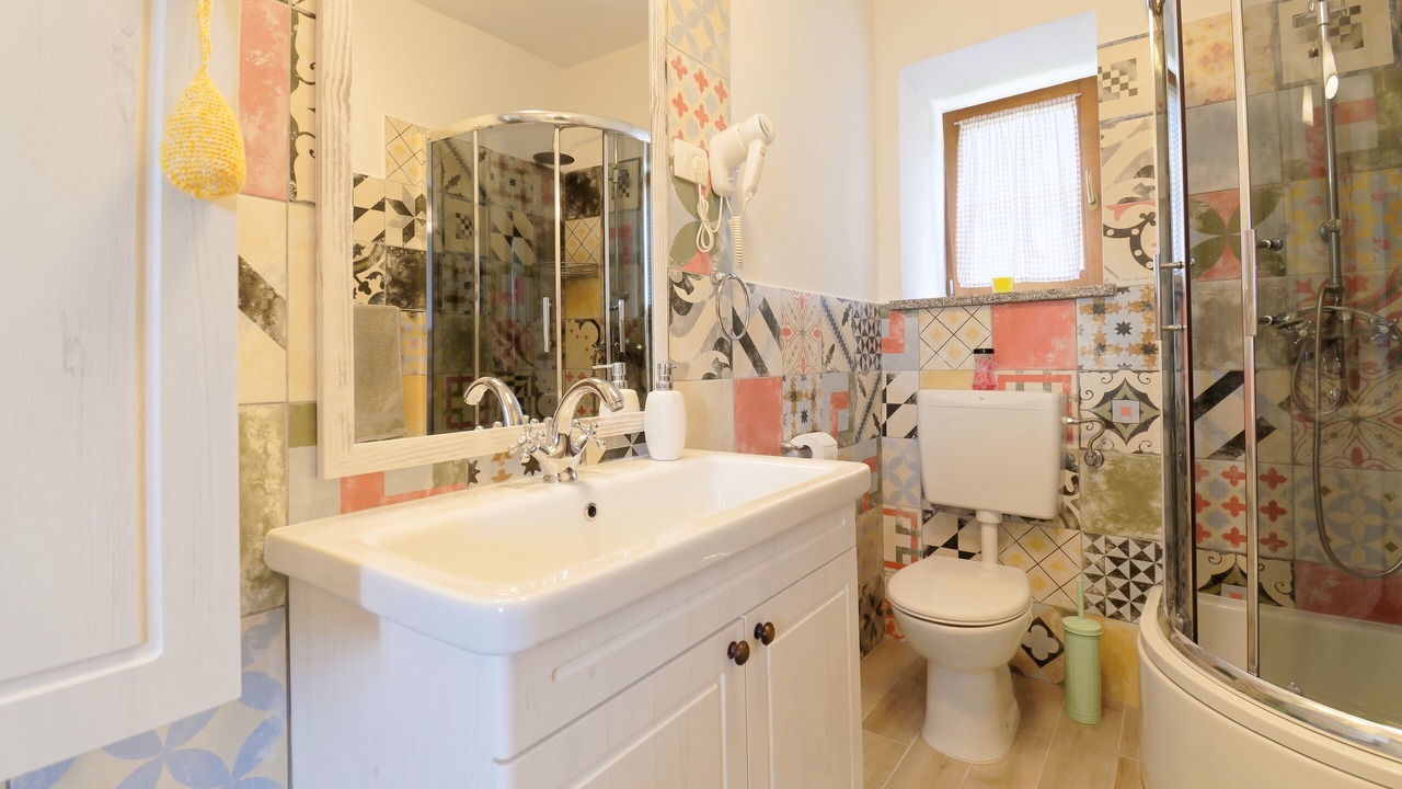 Photo of Bathroom in Grabri
