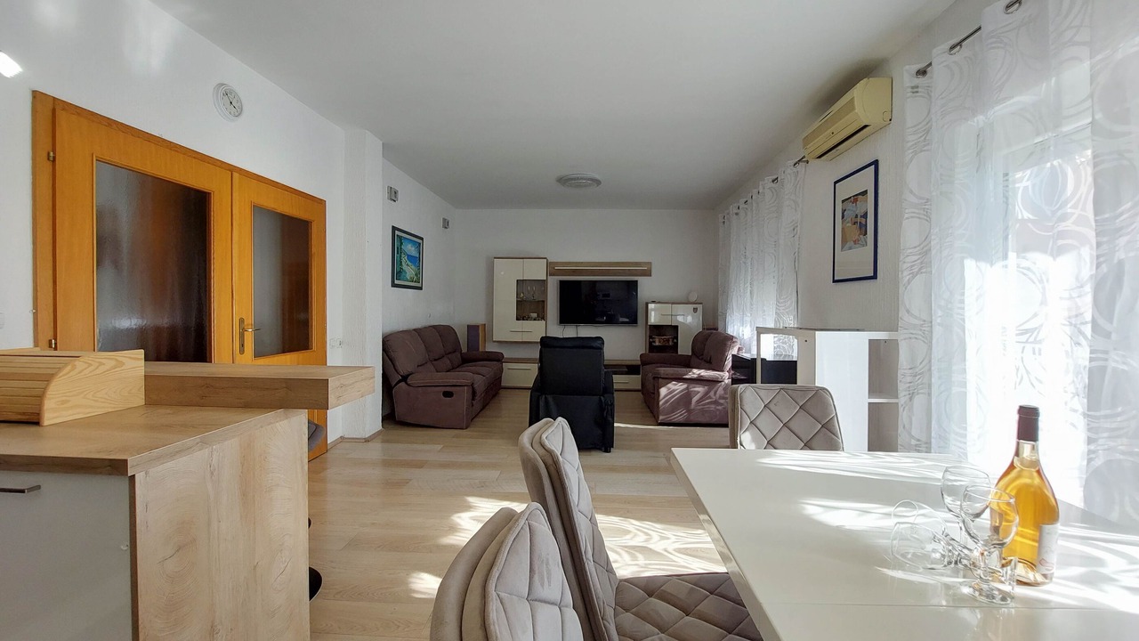 Photo of Livingroom in Dramalj