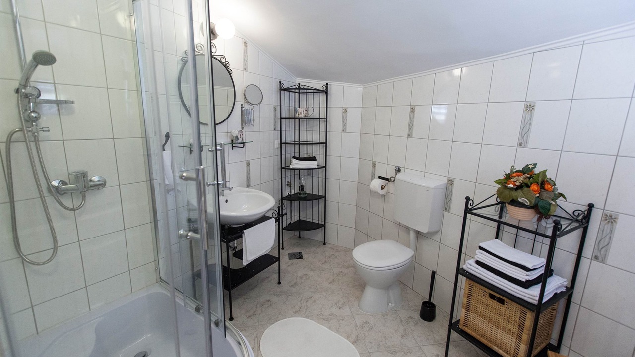 Photo of Bathroom in Grizane