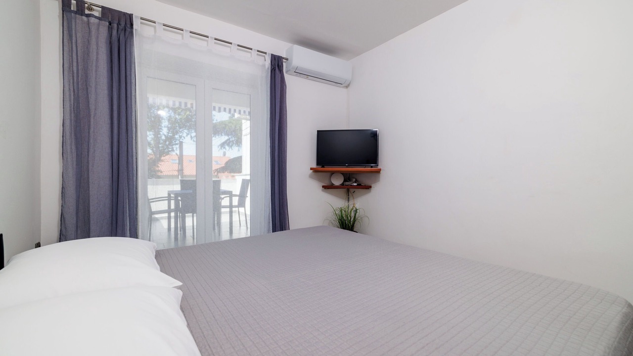 Photo of Bedroom in Klanfari