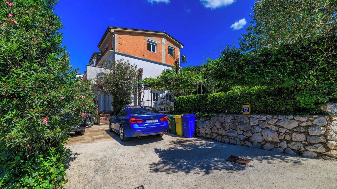Photo of Outdoor in Klanfari