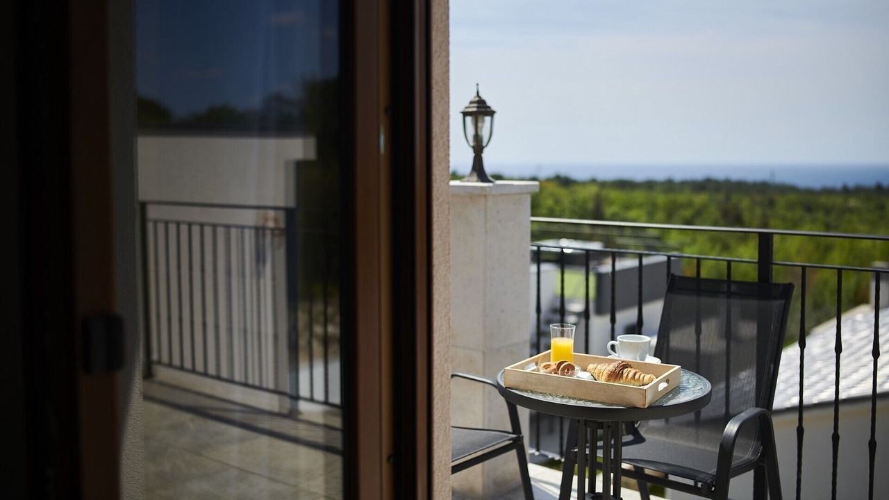 Photo of Outdoor in Diminici