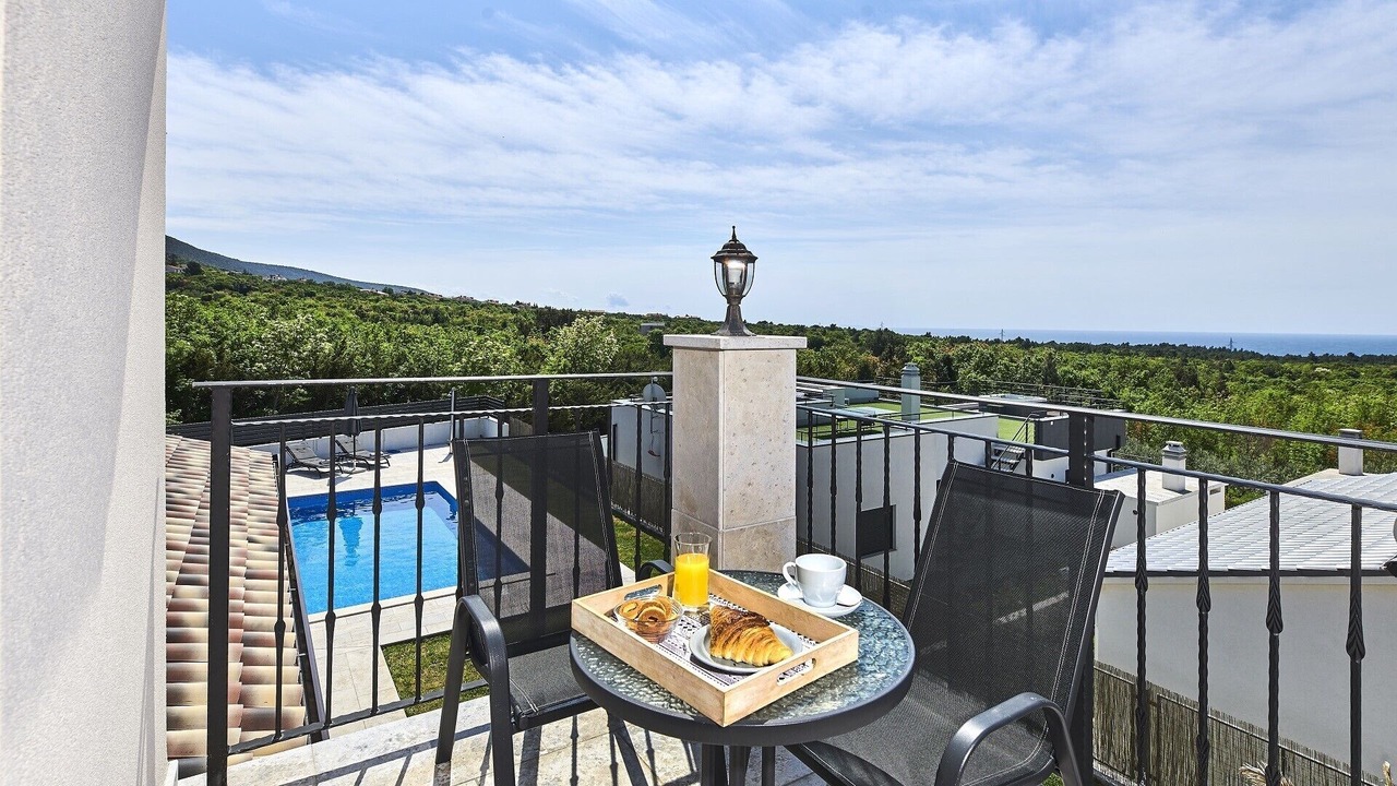 Photo of Outdoor in Diminici