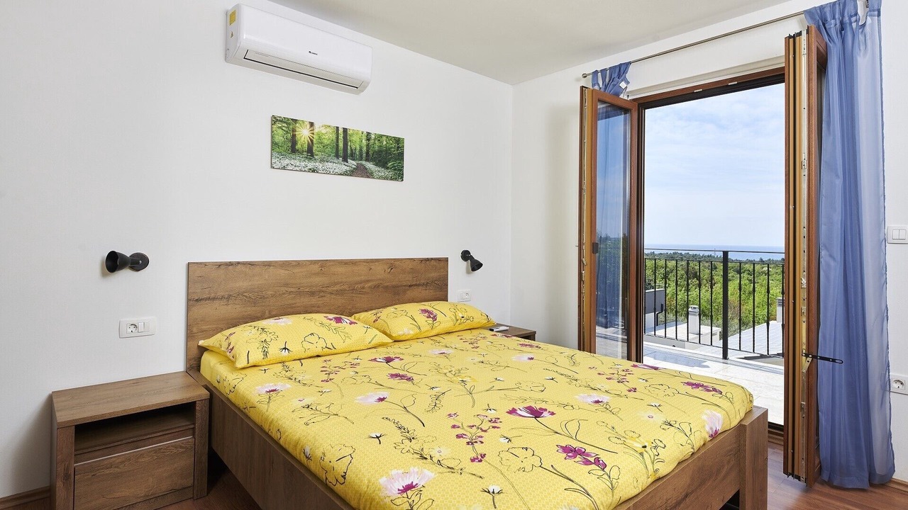 Photo of Bedroom in Diminici