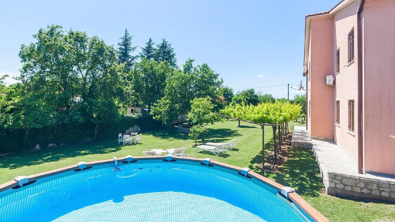 Photo of Outdoor in Kapelica