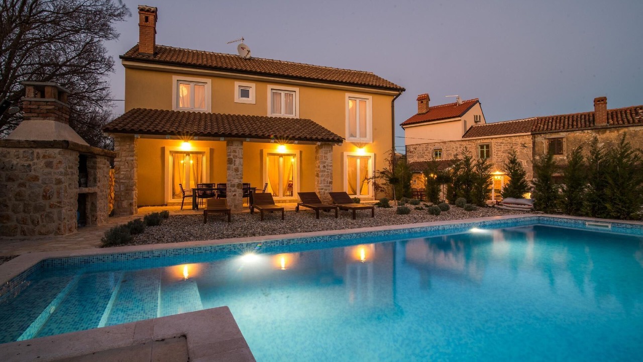Photo of Outdoor in Garica