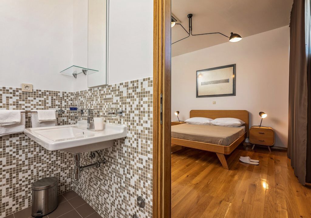 Photo of Bathroom in Rogocana