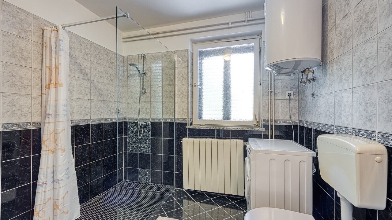 Photo of Bathroom in Kapelica