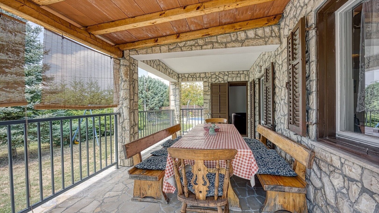 Photo of Outdoor in Kapelica
