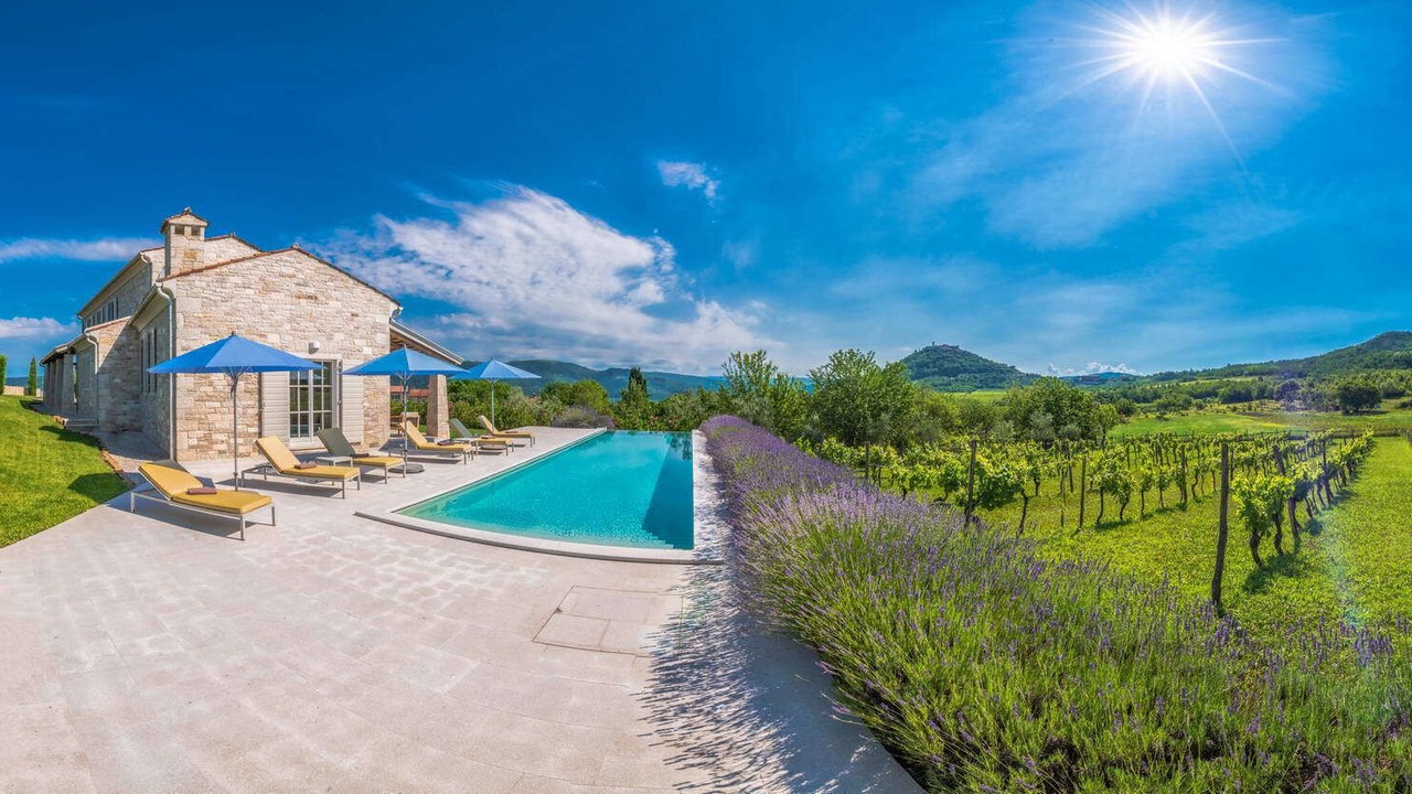 Photo of Outdoor in Brkac
