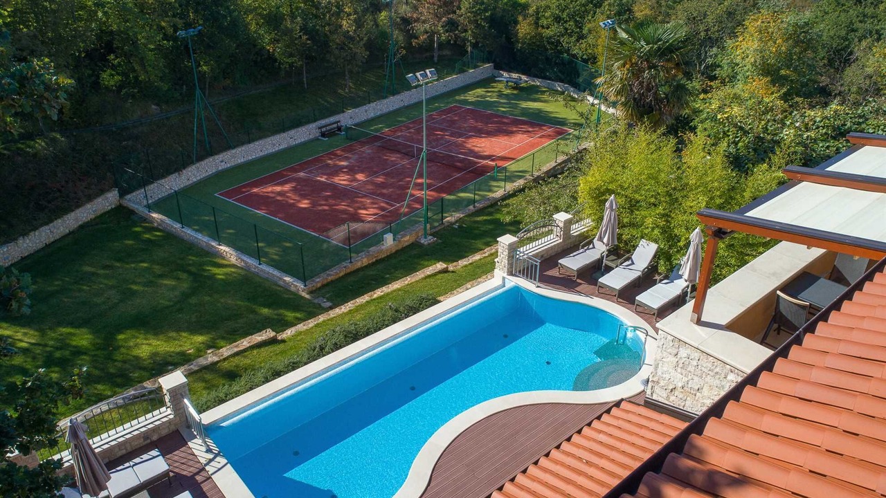 Photo of Outdoor in Kapelica