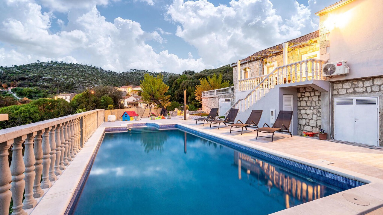 Photo of Outdoor in Ston