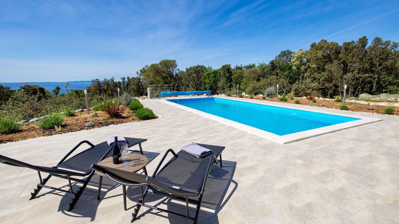 Photo of Outdoor in Suha Punta