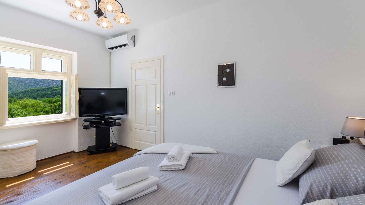 Photo of Bedroom in Drivenik