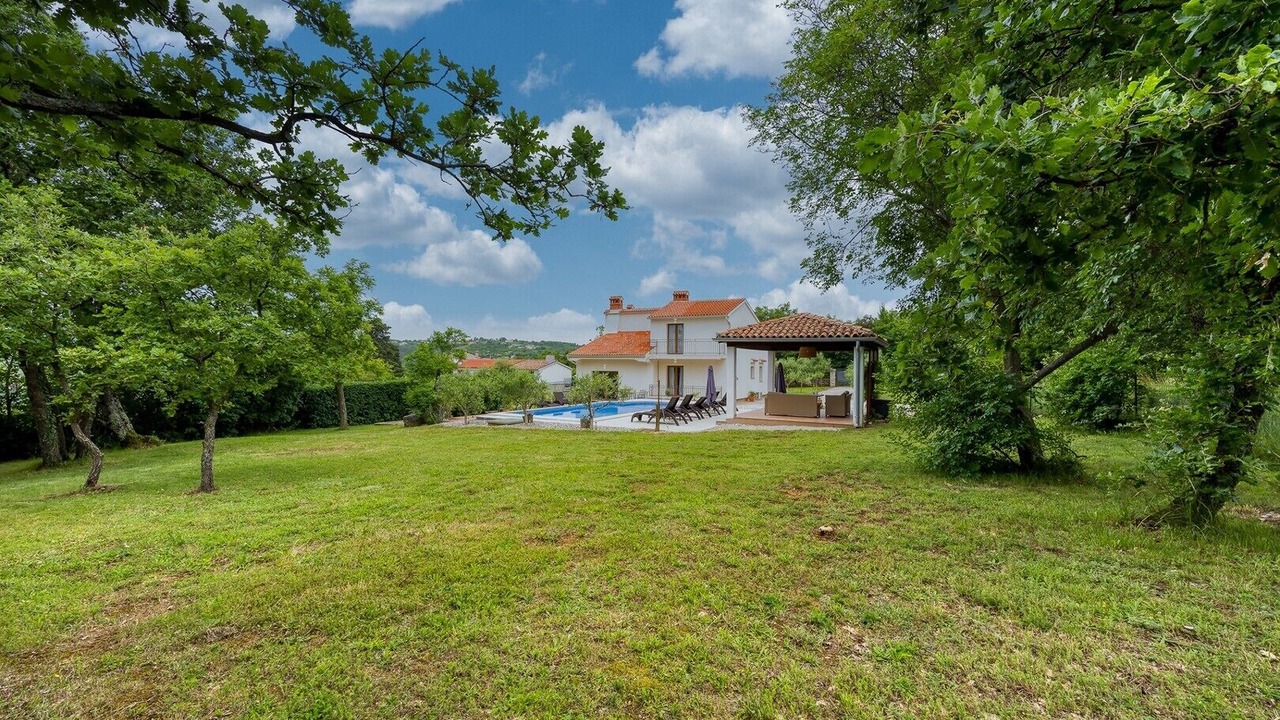 Photo of Outdoor in Kapelica