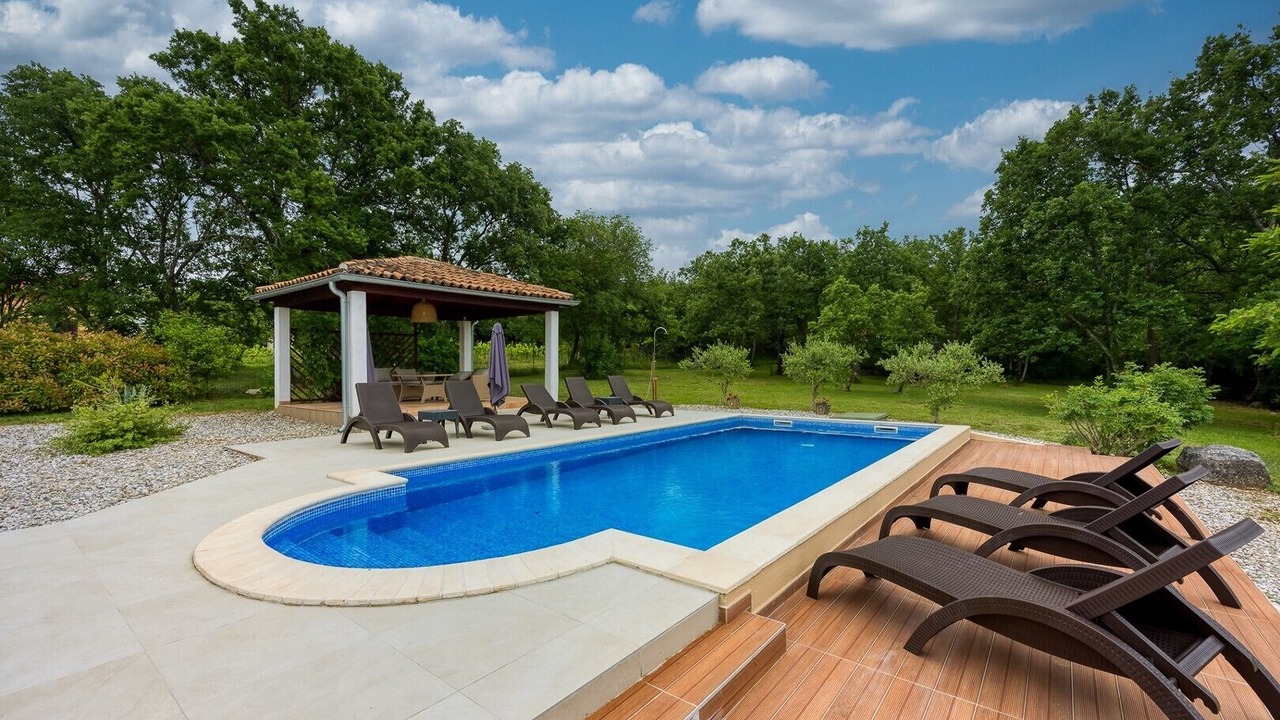 Photo of Outdoor in Kapelica