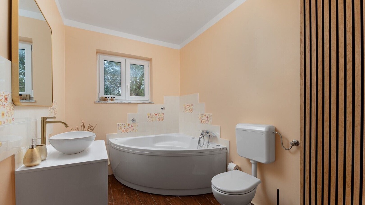 Photo of Bathroom in Kapelica