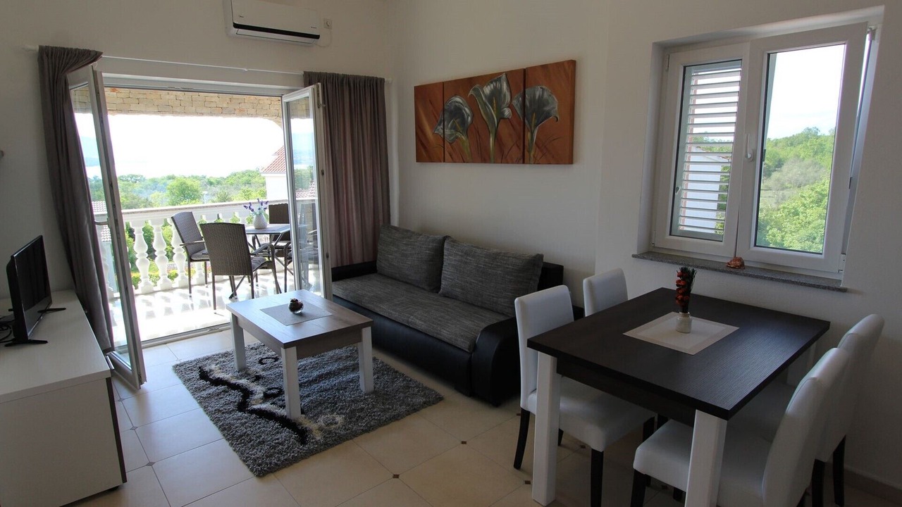 Photo of Bedroom in Malinska