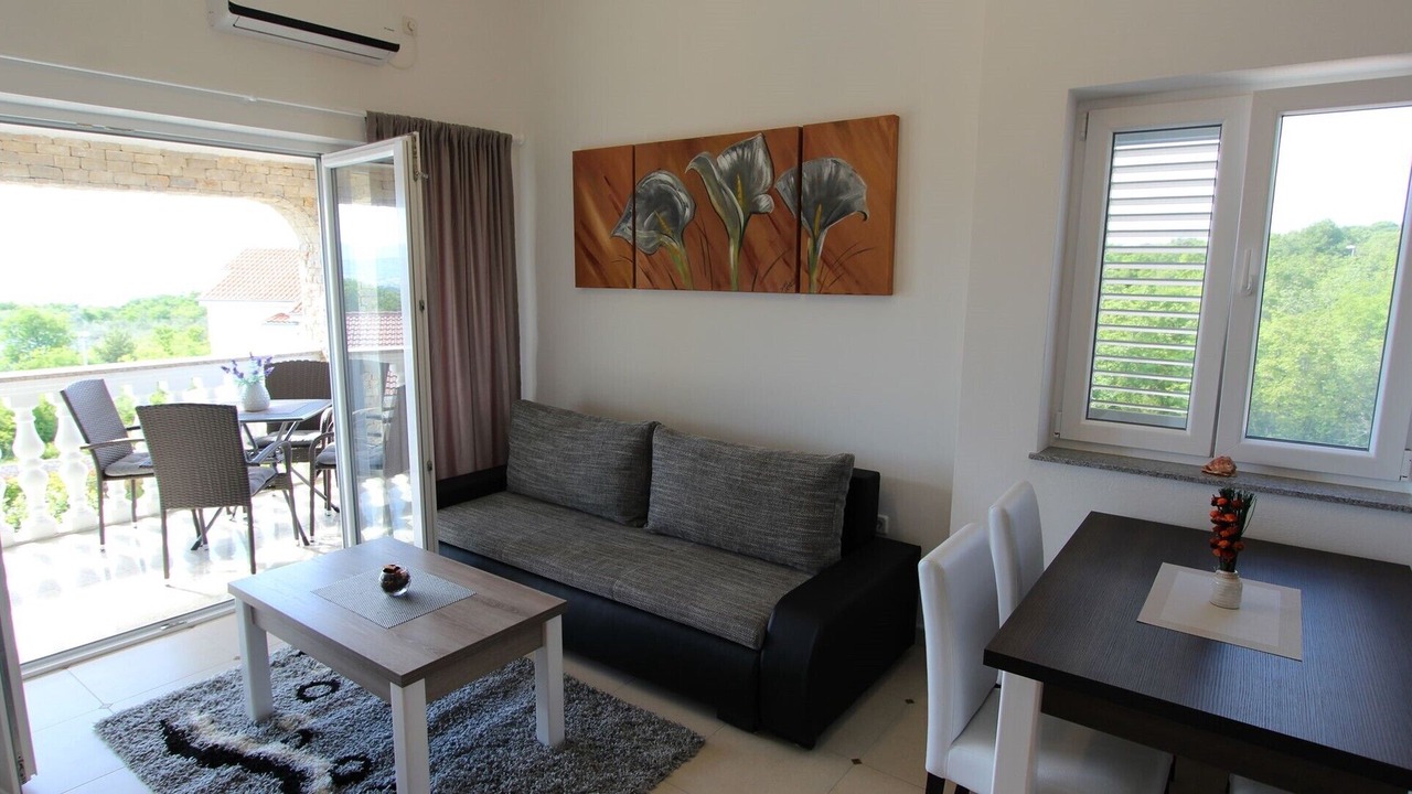 Photo of Bedroom in Malinska