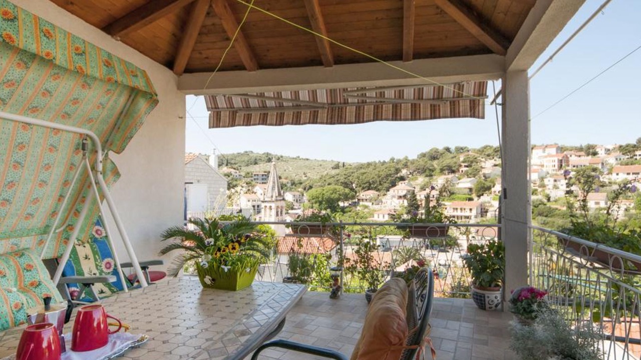 Photo of Patio Balcony in Splitska