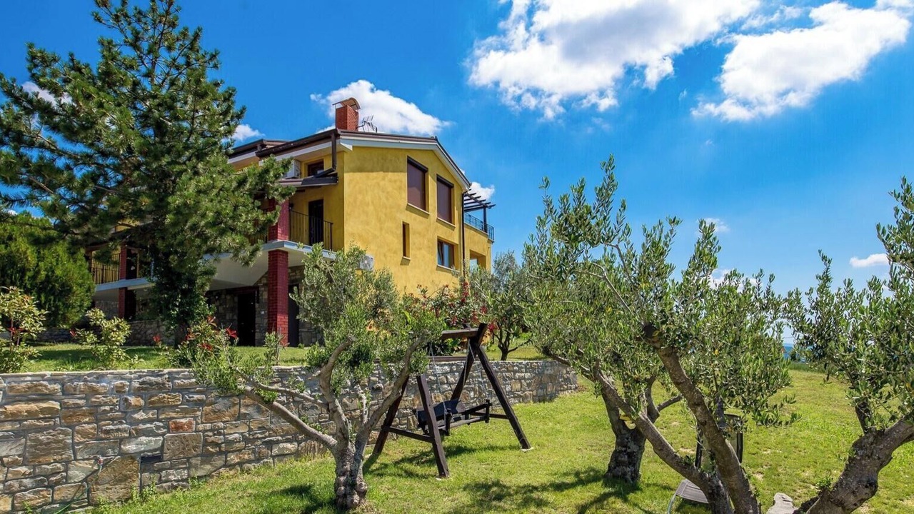 Photo of Outdoor in Vrh