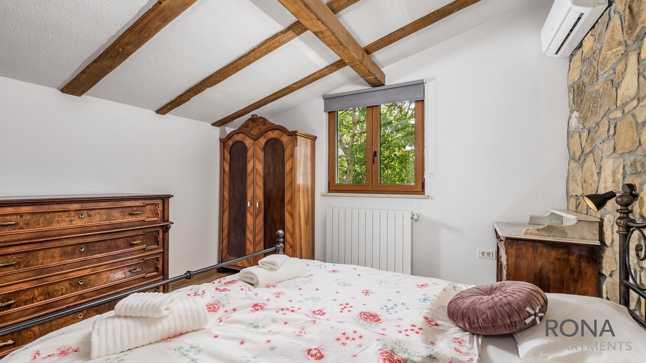 Photo of Bedroom in Vrh