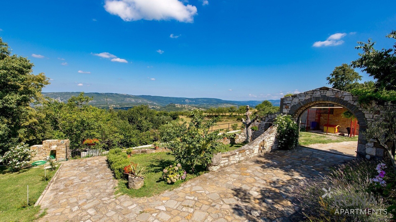 Photo of Outdoor in Vrh
