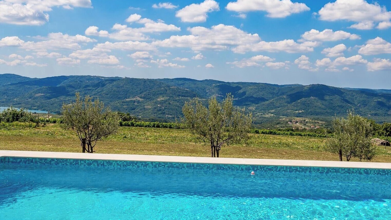 Photo of Outdoor in Vrh