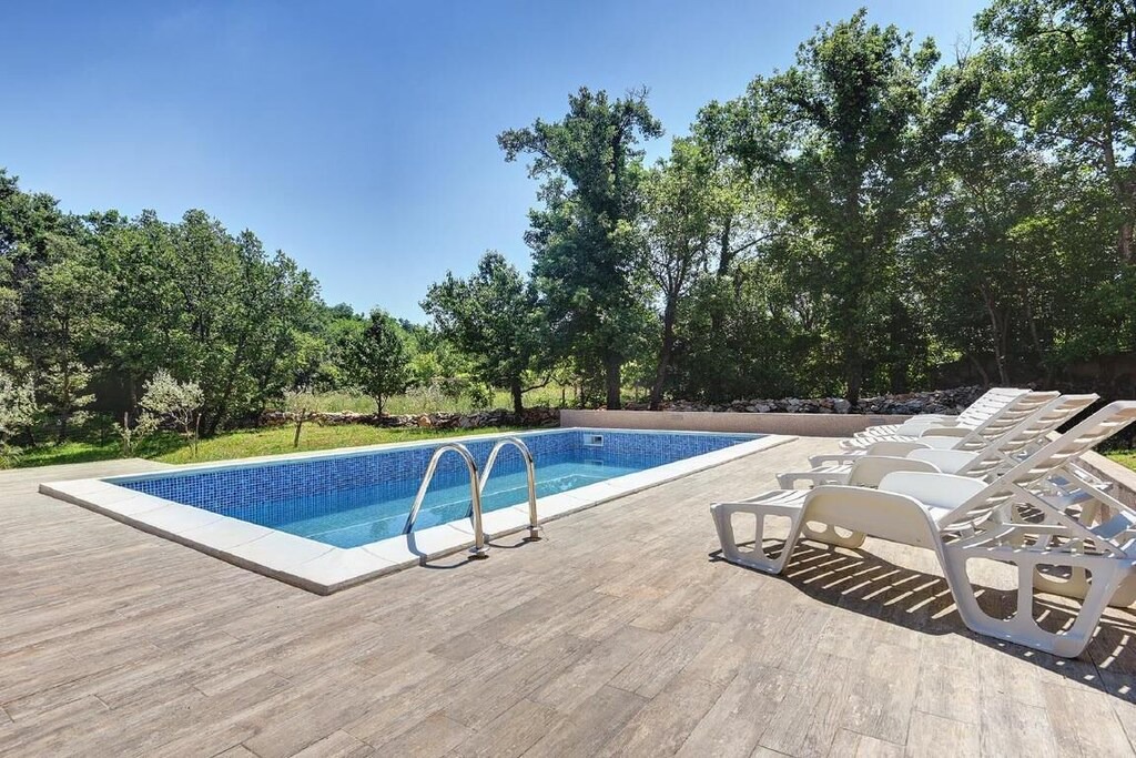 Photo of Outdoor in Kapelica