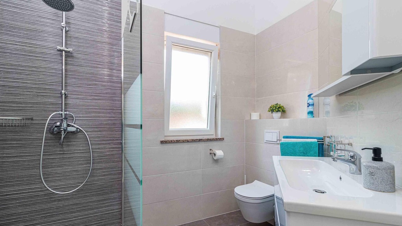 Photo of Bathroom in Vinkuran