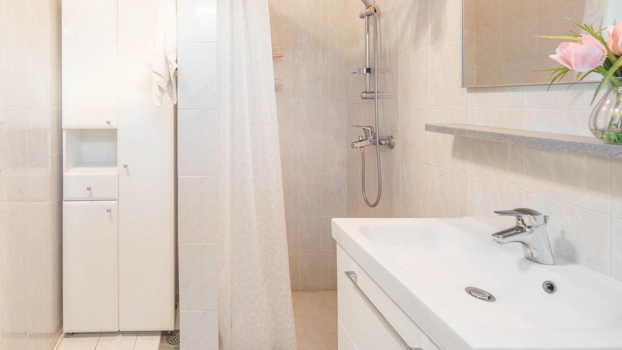 Photo of Bathroom in Ravni