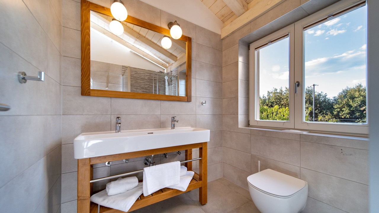 Photo of Bathroom in Kavran