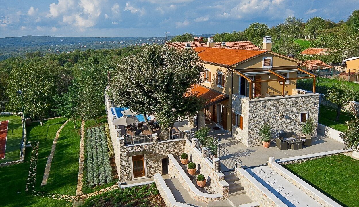 Photo of Outdoor in Kapelica