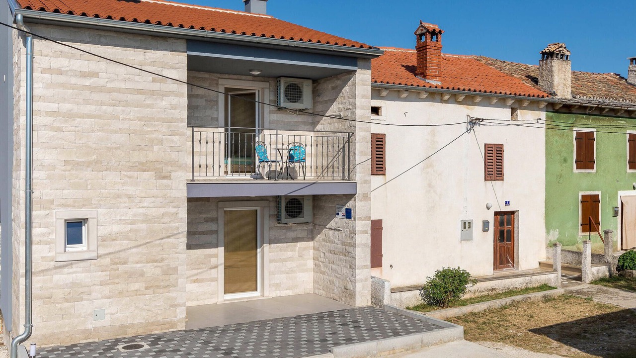 Photo of Outdoor in Bratulici