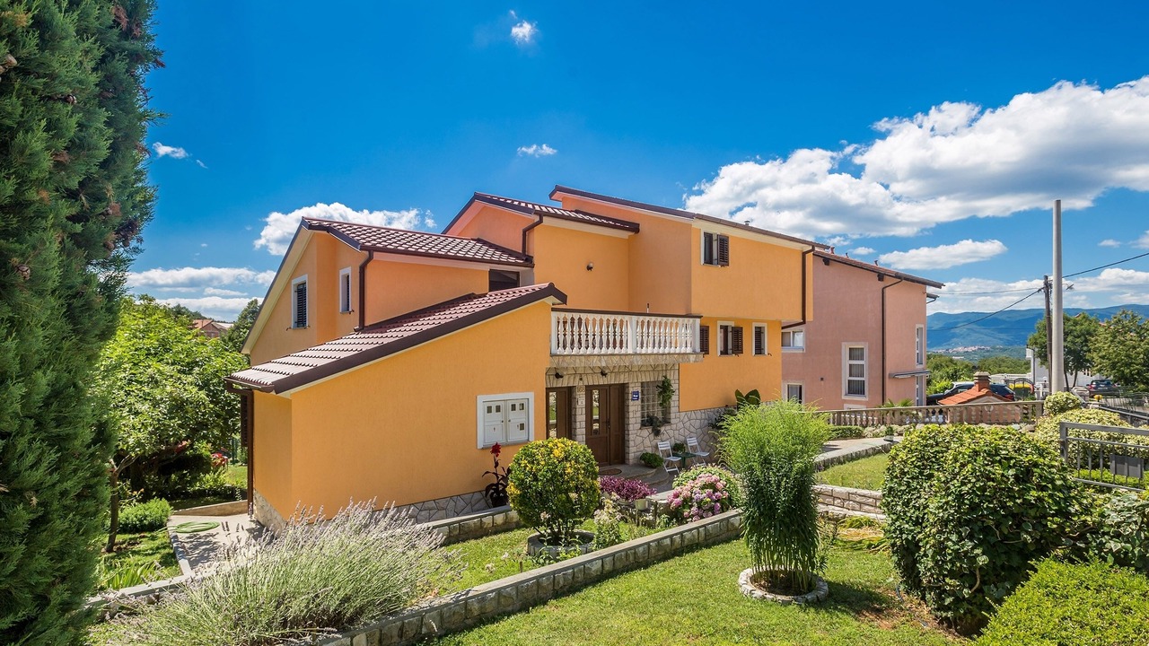 Photo of Outdoor in Sarsoni