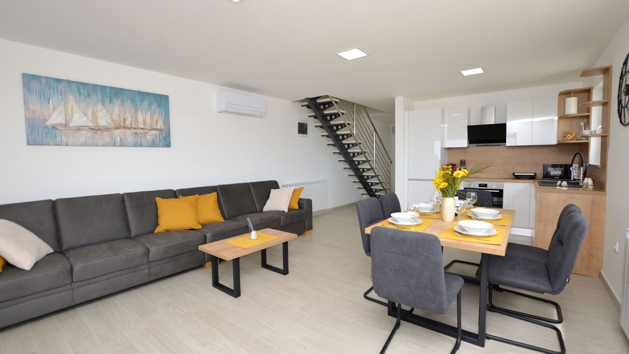 Photo of Livingroom in Miholascica