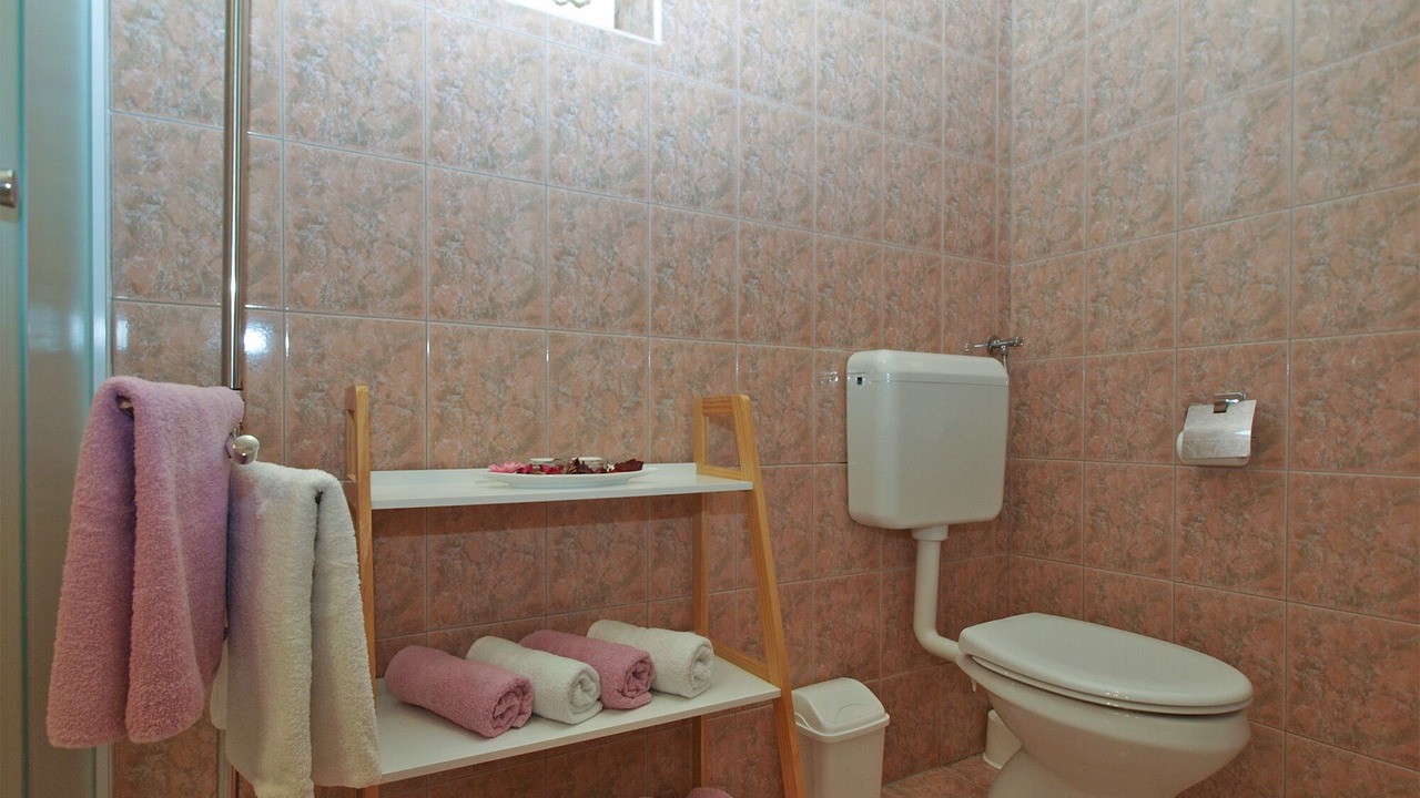 Photo of Bathroom in Vinkuran